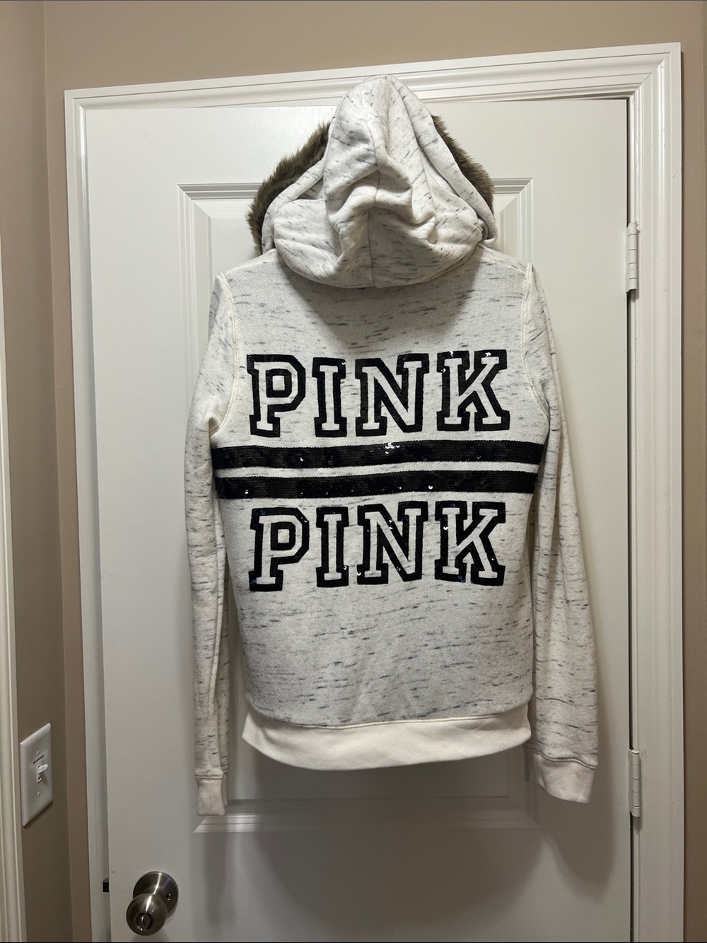 Victoria’s Secret PINK faux fur lined long hoodie White XS